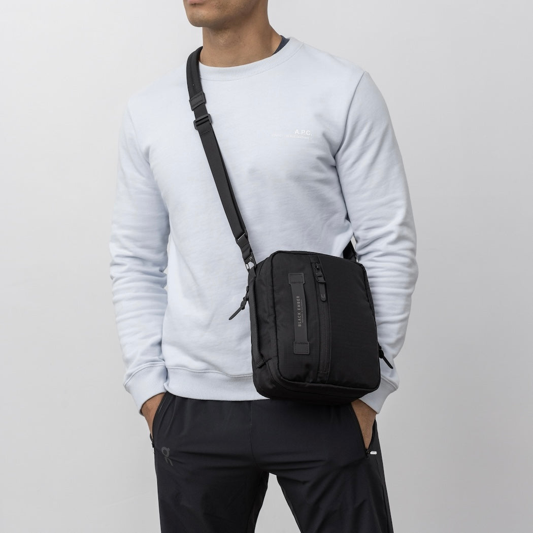 BOARDING KIT SHOULDER STRAP - JET BLACK